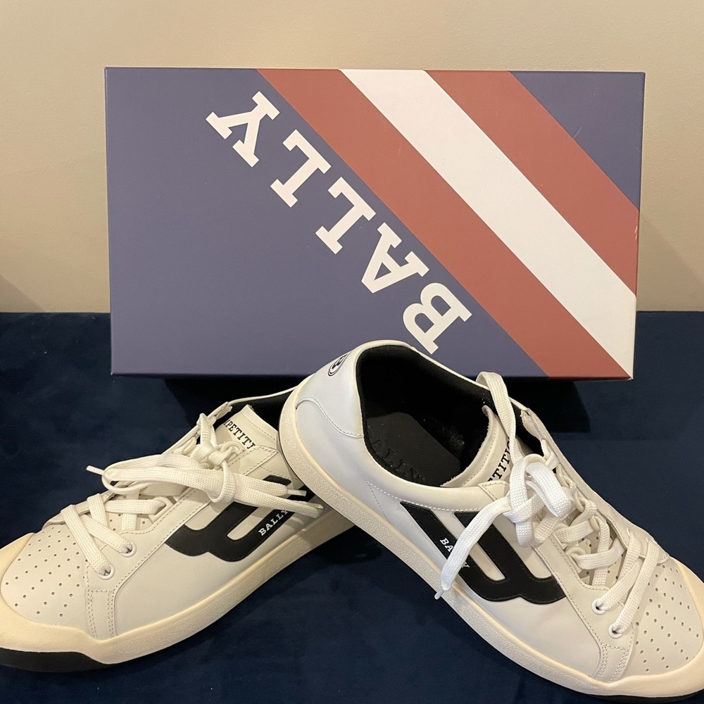 Bally competition. Tennis. OG. From the 1985